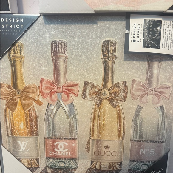 Design district Crystal Lux gorgeous wall art New with tag your choice of one!!! - Picture 5 of 8